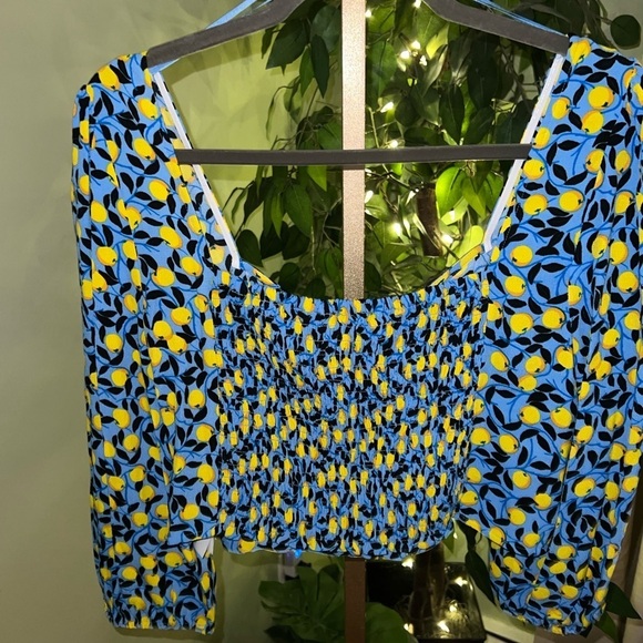 DIANE VON FURSTENBERG NWT Dover Top Nectarine Medium Sky Blue Top Size 14 - Picture 8 of 9